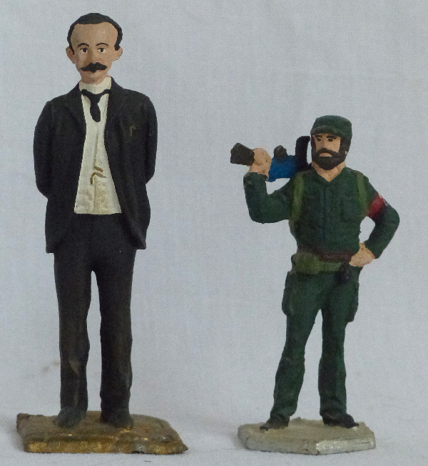 José Corti et un Barbudos. Cuba personnages de plomb. 9 et 7 cm.Collestion Modestes et Hardis